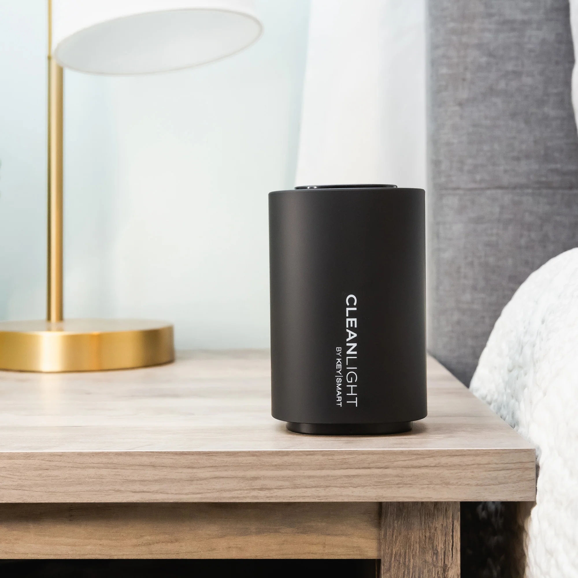 CleanLight Air Pro | UV-C Light Kills 99.99% of Airborne Germs | 160 SQ FT Area - Image 3