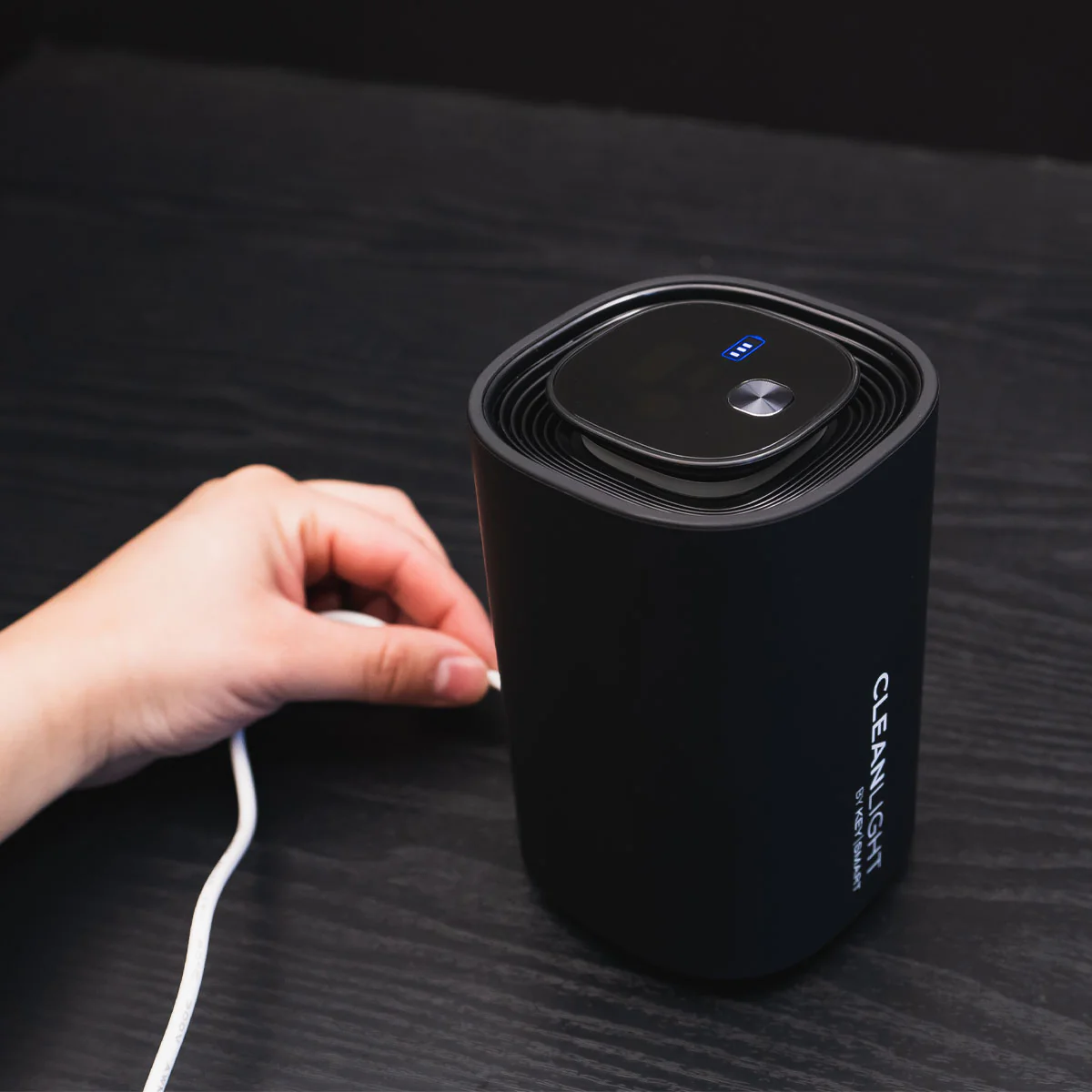 CleanLight Air Pro | UV-C Light Kills 99.99% of Airborne Germs | 160 SQ FT Area - Image 9